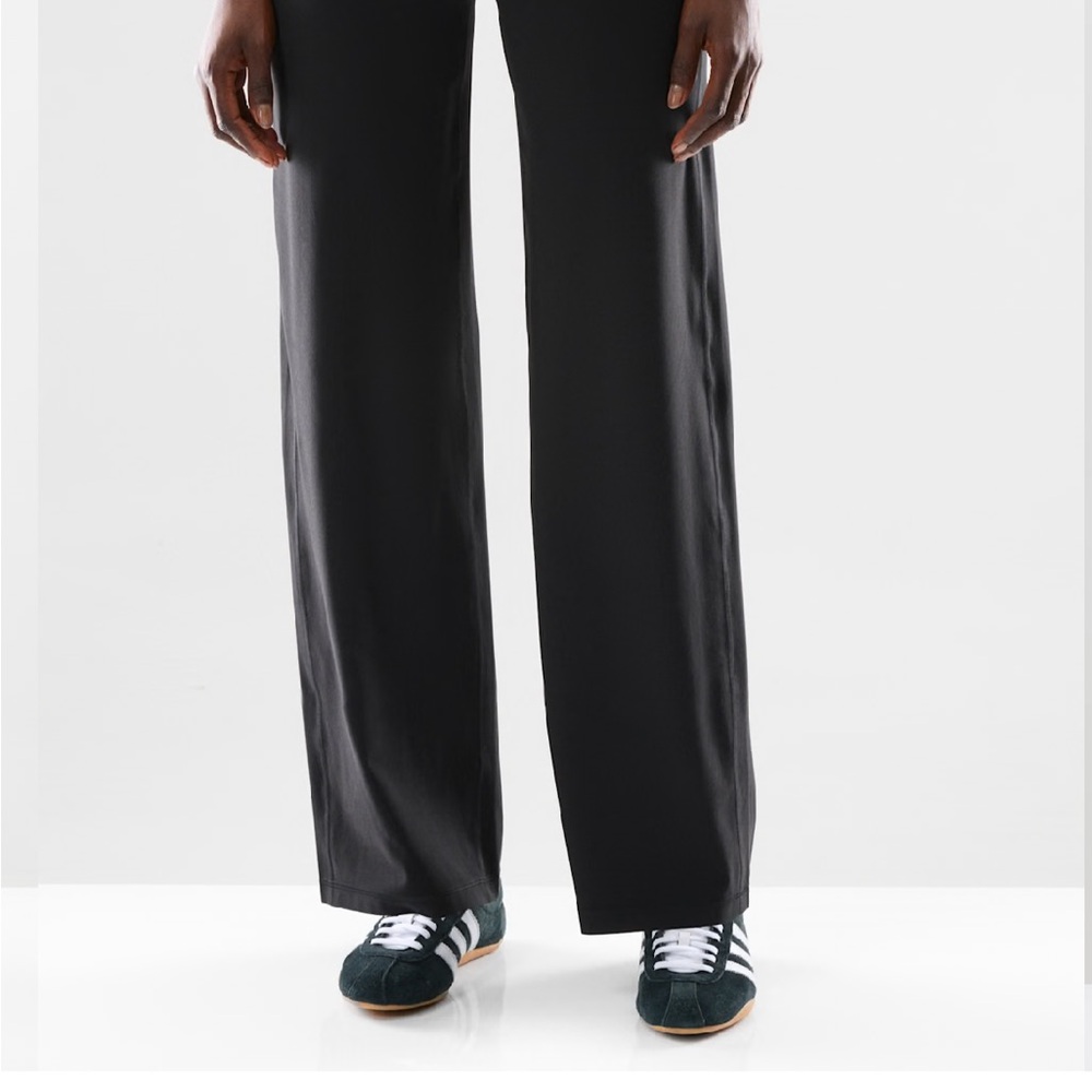 Aritzia Golden Butter Asana Pants Leggings - Picture 3 of 4